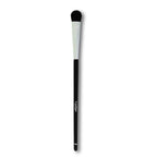 T.LeClerc Flat Brush 04 for Eyeshadows – Professional Makeup Brush for Precise Application – Soft Synthetic Bristles for Smooth Finish