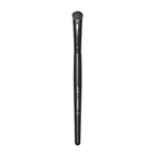 e.l.f. Eyeshadow "C" Brush, Curved Eyeshadow Brush For Blending & Diffusing, Helps Create The Perfect Smoky Eye, Vegan & Cruelty-Free