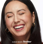 EXA Beauty - All Smiles Universal Glow Lip Glow