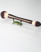 Crab pen holder for desk