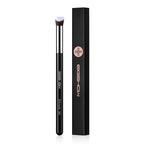 EIGSHOW Angled Concealer Brush Under Eye for Covering Sun Spots Acne Blemishes Concealing Contouring Setting with Liquid Cream (E861)
