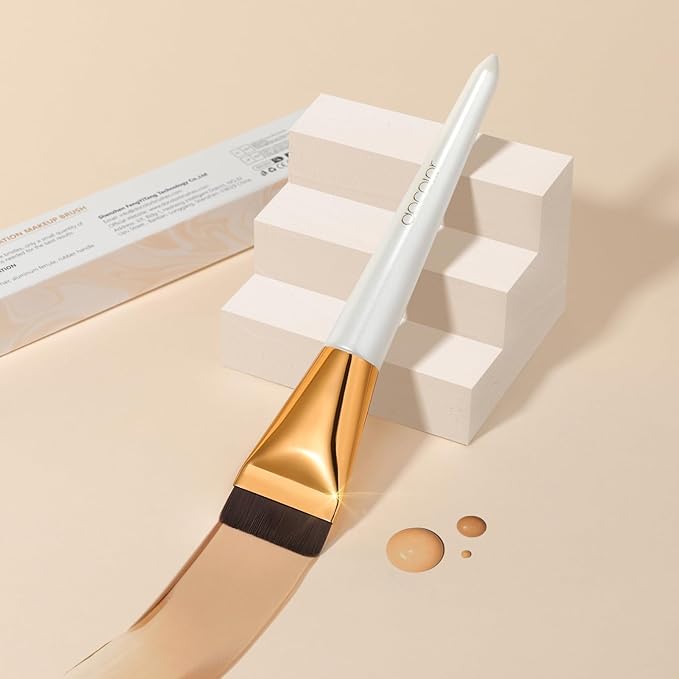 docolor Flat Foundation Brush for Liquid Makeup,Ultra Thin Liquid Foundation Brushes Premium Makeup Face Brush for Blending, Cream, Thin Foundation Brush Makeup Tool Face Foundation Flat Brush