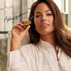 St.Tropez Luxe Tan Tonic Glow Drops, 5-in-1 Face Self Tanning Drops, Niacinamide, Hyaluronic Acid, Vitamin C & E, Vegan, Natural & Cruelty Free, 1 Fl Oz