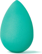 Beautyblender® | Chill Blender Makeup Sponge | Blend Liquid Foundations, Powders and Creams | Streak Free Application | Vegan, Cruelty Free | Made in USA