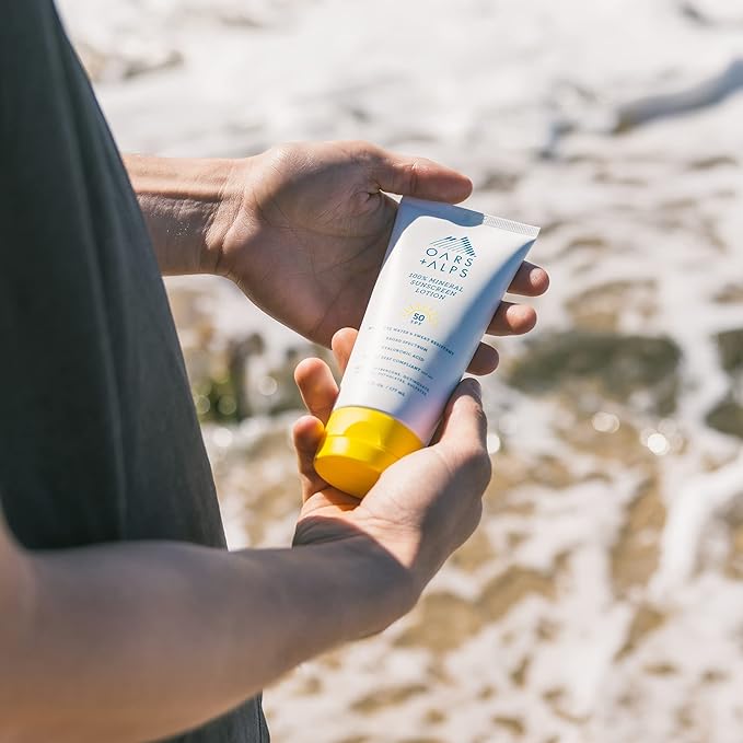 Oars + Alps Mineral SPF