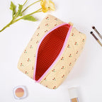 Soidram cute makeup bag quilted