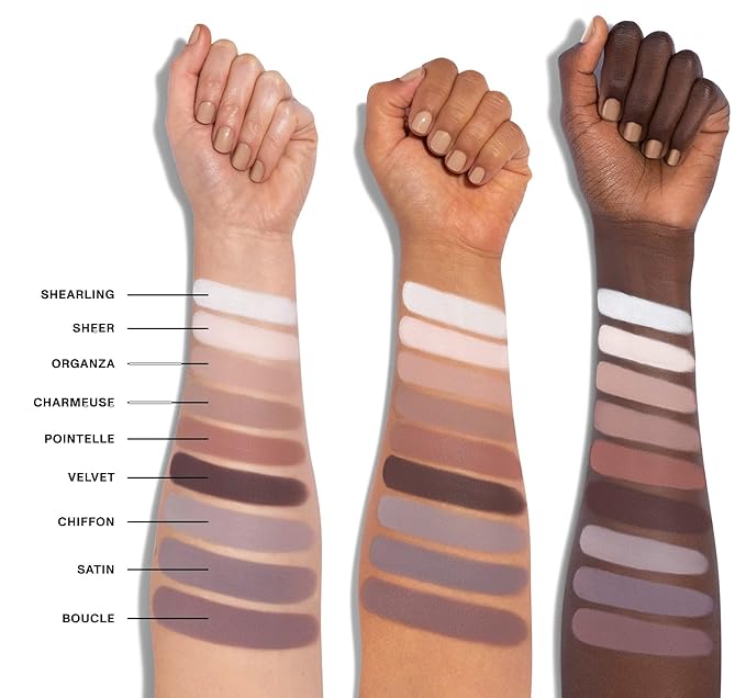 Morphe 18CT Makeup Palette - Matte Essentials Artistry Palette with Cool-Toned, All Matte Shades - Made to Build, Blend & Layer Flawlessly for Everyday, Versatile Makeup Looks (0.68 oz)