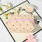 Soidram floral makeup bag quilted