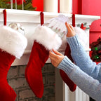 50 Pcs Christmas Lip Balms Mistletoe Gifts Bulk Christmas Vanilla Flavors Lip Balms Lips Moisturizer for Christmas Stocking Stuffers Xmas Party Supplies Favors