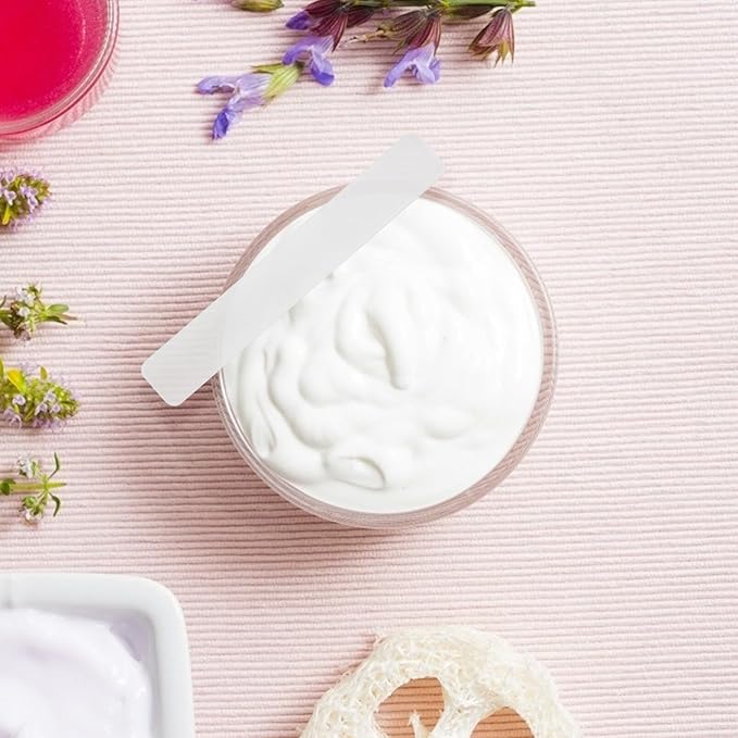 50pcs Soft Film Stick Cream Spoon Facial Mask