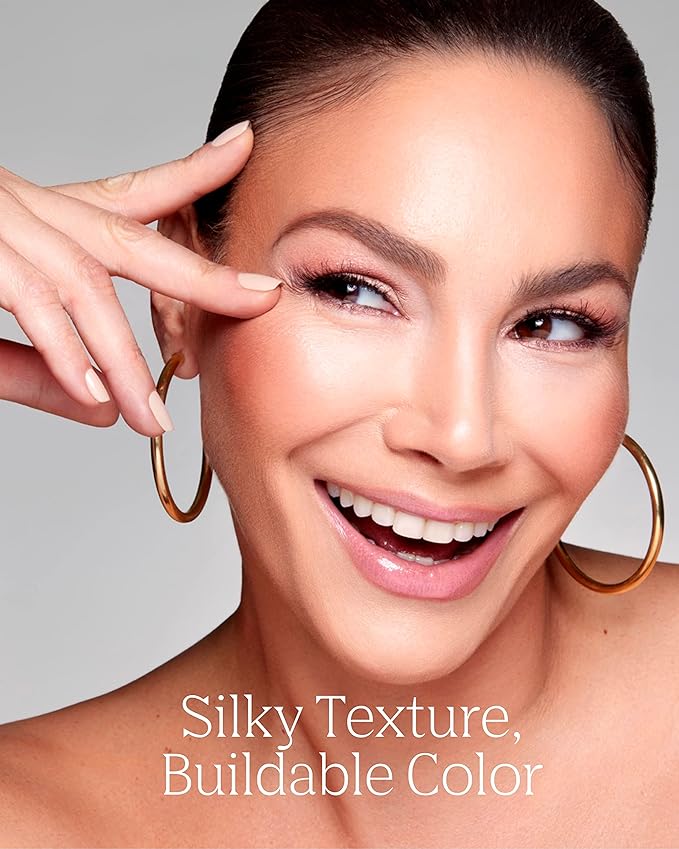 by Patricia De León | Sexy Shine Red Gloss