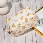 Soidram floral makeup bag quilted