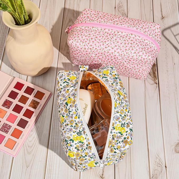 Soidram quilted makeup bag floral