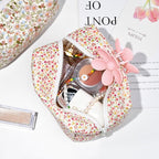 Soidram floral makeup bag quilted