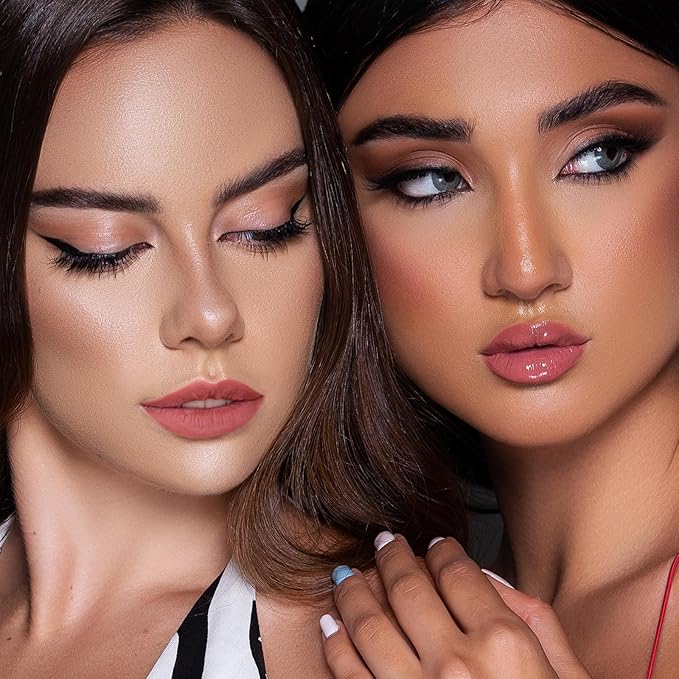 Double Head Lipstick & Moisturizing Lip Balm, 2-in-1 Moisturizing