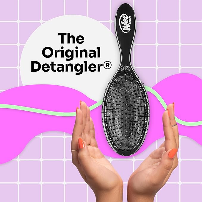 Wet Brush Hello Kitty and Friends Original Detangler Hair Brush, Pompompurin, Ultra-Soft IntelliFlex Bristles, Easy Detangling For All Hair Types (Wet Dry & Damaged), Women & Men, 2 Pack