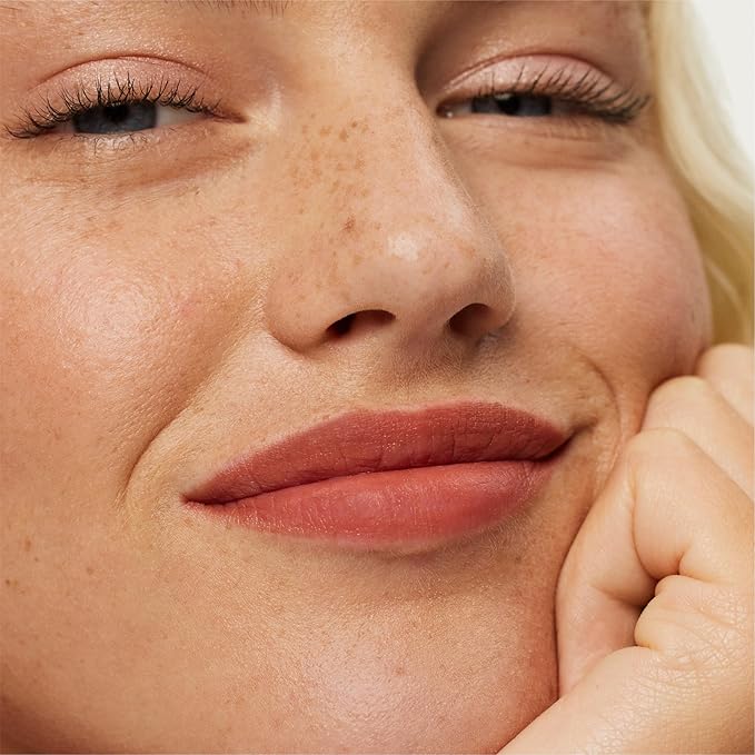 ILIA - Lip Sketch Hydrating Crayon | Non-Toxic, Cruelty-Free, Hyaluronic Acid, Hydrating + Long Lasting, Crease-Resistant, Demi-Matte (Earthen)