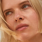 ILIA - Balmy Gloss Tinted Lip Oil | Non-Toxic, Cruelty-Free, Vegan, Hyaluronic Acid, Non-Sticky for Moisturizing + Plumping (Petals, 0.14 fl oz | 4.3 ml)