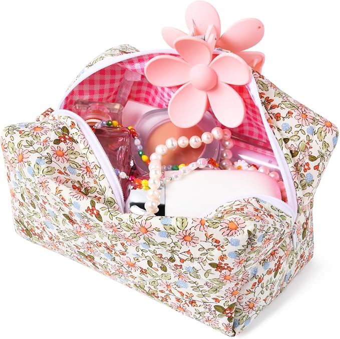 Soidram floral makeup bag quilted