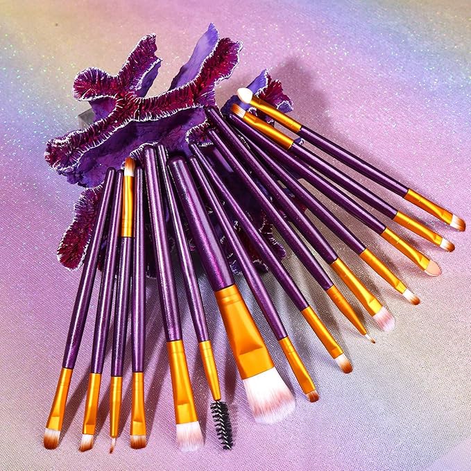 UCANBE Makeup Eyeshadow Palette + 15Pcs Brush Set, Pigmented