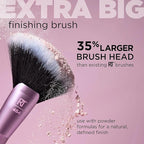 Real Techniques Extra Big Finishing Brush, Large Makeup Brush For Powder Bronzer, Highlight, & Contour, XL Oversized Fan Brush For Quick Application, Cruelty-Free, Synthetic Bristles, 1 Count